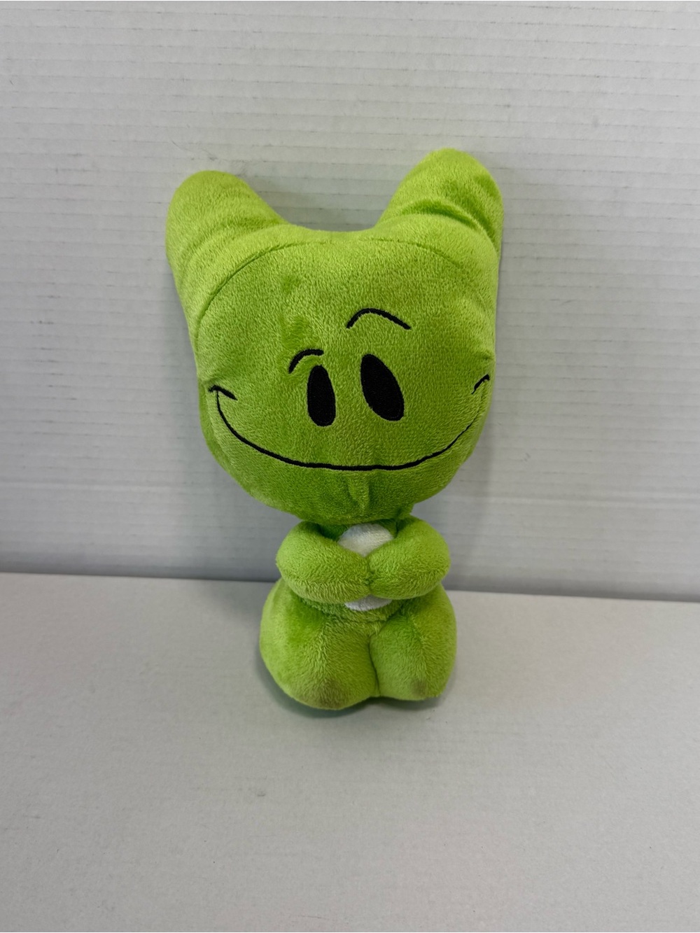 Crazy Bones Plush Stuffed Animal Green Alien Toy Kids Collect Them All